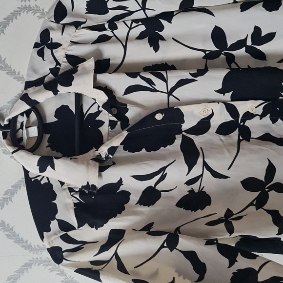 Shirt. - Picture 4 of 6